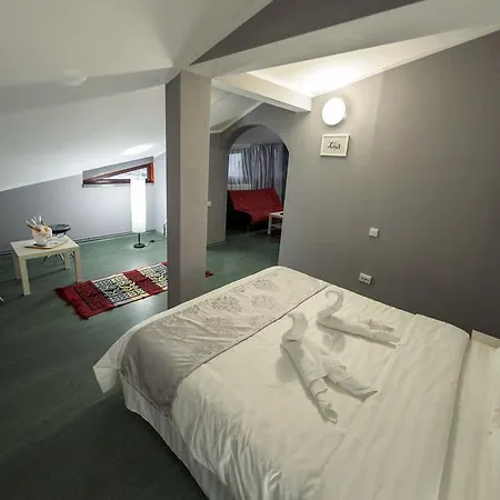 Vila Aquarium Gasthof Mamaia